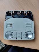Lampa podsufitki uszkodzona GRUPA VAG, VW Golf, Seat Leon 