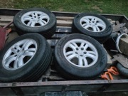 Felgi z oponami letnie Hyundai Tucson 2008