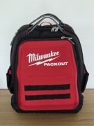 Milwaukee Packout plecak narzędziowy systemowy 4932471131 48 kieszeni