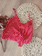 czerwony croptop na ramiączkach w grochy groszki kropy kropki bluzka