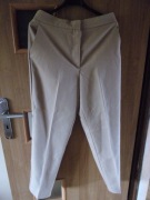 Nowe spodnie damskie z metką Sinsay L