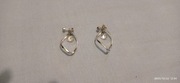 Kolczyki z cyrkonią.