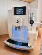 Jura E8 EB Piano White Automatyczny Ekspres do kawy Biała Piękna