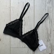 Czarny koronkowy miękki biustonosz stanik z gumką sinsay 34/XS