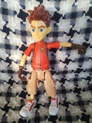 Lalka chlopczyk bajkowy z ruchomymi konczynami.