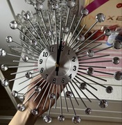 Zegar ścienny glamour srebrny kryształki