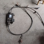 Toyota Avensis t27 hamulec ręczny elektryczny 