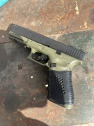 Glock 17 generacja 5 umarex wiatrówka 4,5 co2 sprawny papiery