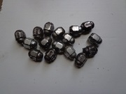 Toyota Yaris oryginalne śruby do alufelg.