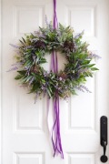 Wianek na drzwi lawenda, drobne kwiatki, rozchodnik, eukaliptus, paproć 