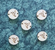 charms20 zawieszka drewno koraliki grawer 1,5 cm hand made