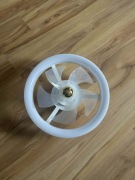 Wentylator sufitowy ze światłem