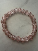 Bransoletka szklana 8 mm – różowa, efekt crackle