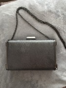 Kopertówka Jenny Fairy srebrna elegancka torebka wieczorowa na łańcuszku