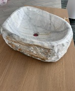 Umywalka nablatowa z kamienia naturalnego