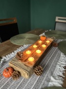 Ręcznie robiony drewniany świecznik na Tealighty 