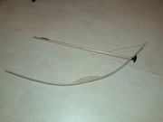 Łuk drewniany plus jedna strzała 