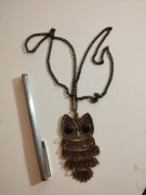 Piękny naszyjnik w kształcie sowy 