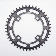 DECKAS 104BCD 42T zębatka narrow wide okrągła czarna