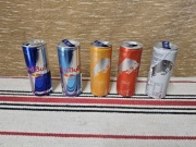 Red Bull 5 puszek po napojach