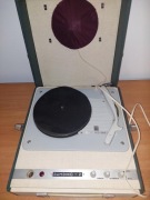 Gramofon BAMBINO2 B8  sprawny po remoncie