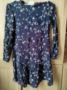 Granatową sukienkę w drobne kwiaty 34