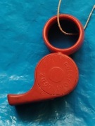 Zabawka Gwizdek stary z czasów PRL Pol Sport