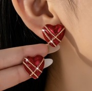 Kolczyki czerwone serca 