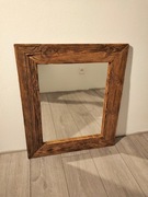 Lusto w drewninej ramie na wymiar