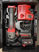 Zestaw Milwaukee M18 FUEL: Szlifierka kątowa + Akumulator + Ładowarka