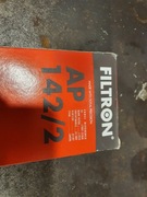 Filtr powietrza silnika Filtron AP 142/2