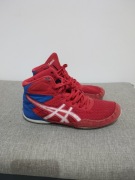 Buty Asics zapaśniczki 
