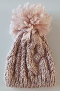 zimowa ciepła czapka z pomponem różowa Reserved 7-12 lat spo