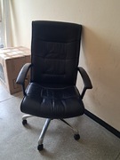 Fotel obrotowy biurowy 