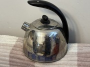 Czajnik bez gwizdka BergHOFF 2,5 l