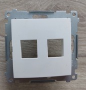 Simon 54 - pokrywa na "keystone" podwójna