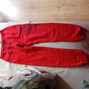 Spodnie dresowe rozmiar 146/152