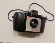 Prezent- Pozytywka- stary aparat Kodak Brownie 127 Camera