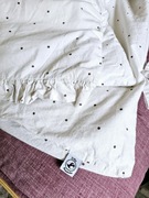 Kołdra + poduszka dla dziecka Sroka z falbaną w kropki 100% bawełna 