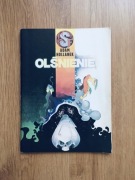 OLŚNIENIE. Adam Hollanek