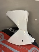Narożnik zderzaka lewy tył KONA II SX2 25r Biały SAW 