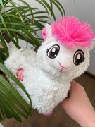 Interaktywny pluszak Lama alpaka Tańczy wydaje dźwięki hasbro