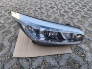 Lampa przednia reflektor KIA Ceed 2 JD 2012- soczewka H7 z LED B22R