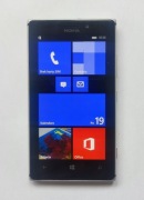 Smartfon Nokia Lumia 925 1GB /16GB 4G (LTE) white + ZESTAW