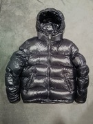 Czarna puchowa kurtka zara ocieplana