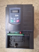 Przemiennik częstotliwości, falownik Eura Drives serii E800 7,5kW, 3*400V