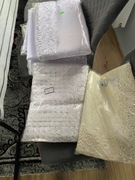 Wyprzedaż obrusów z gipiury