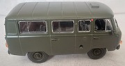 UAZ 452 - Kultowe auta z PRL model 1:43 + gazetka z 2009 #20