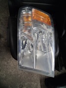 Reflektor przod prawy ram 1500 orginal caly