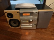 Wieża Sony z kolumnami - sprawna